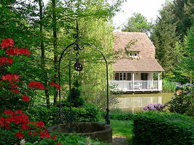 Spring<br>Impression